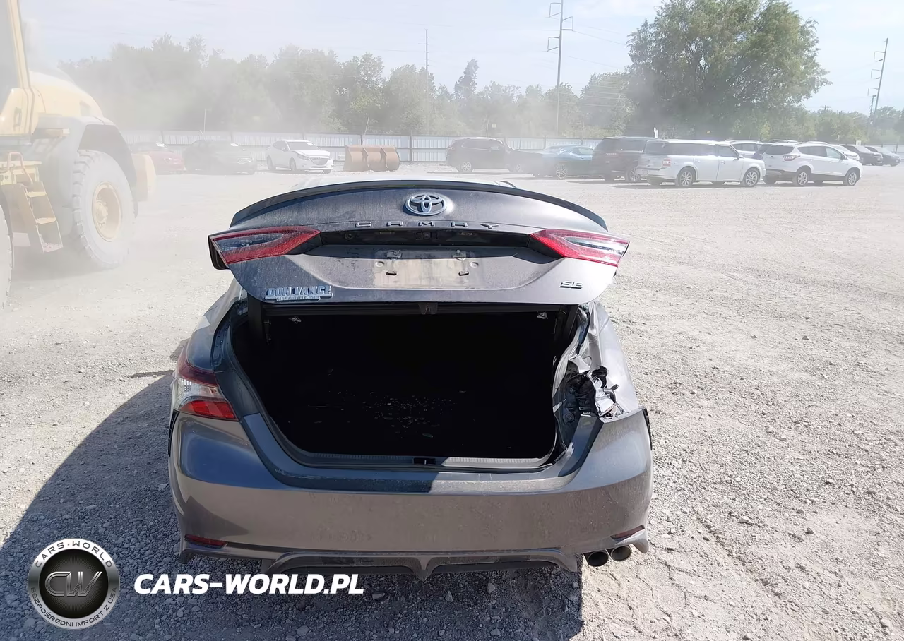 2022 Toyota Camry Se-Se Night Shade VIN:4T1G11AK5NU709696 - 16