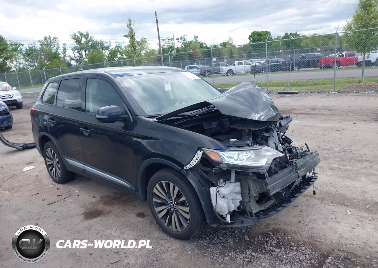2019 Mitsubishi Outlander Se – zdjęcie 1 z 17
