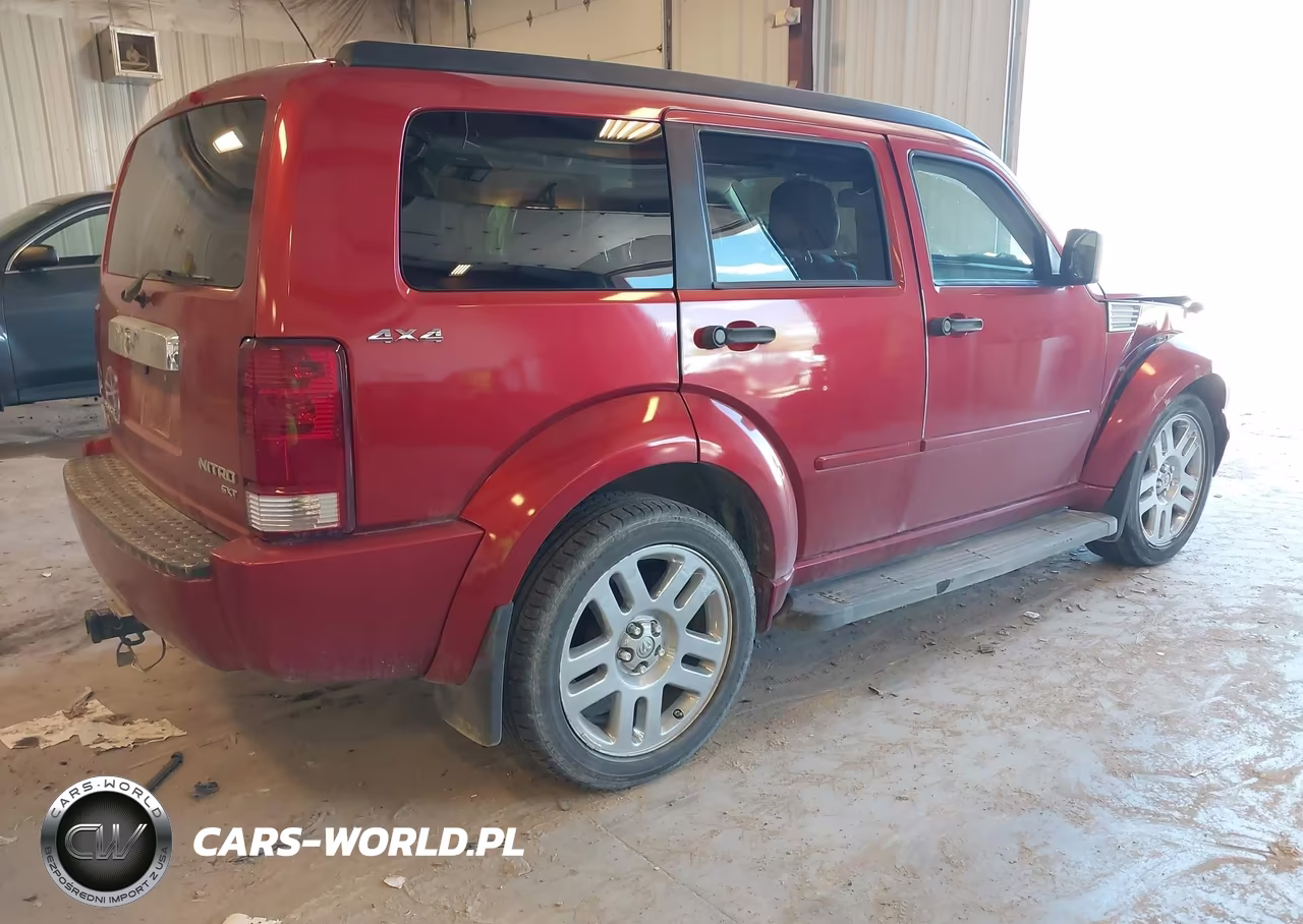 2010 Dodge Nitro Sxt VIN:1D4PU5GX9AW130492 - 4