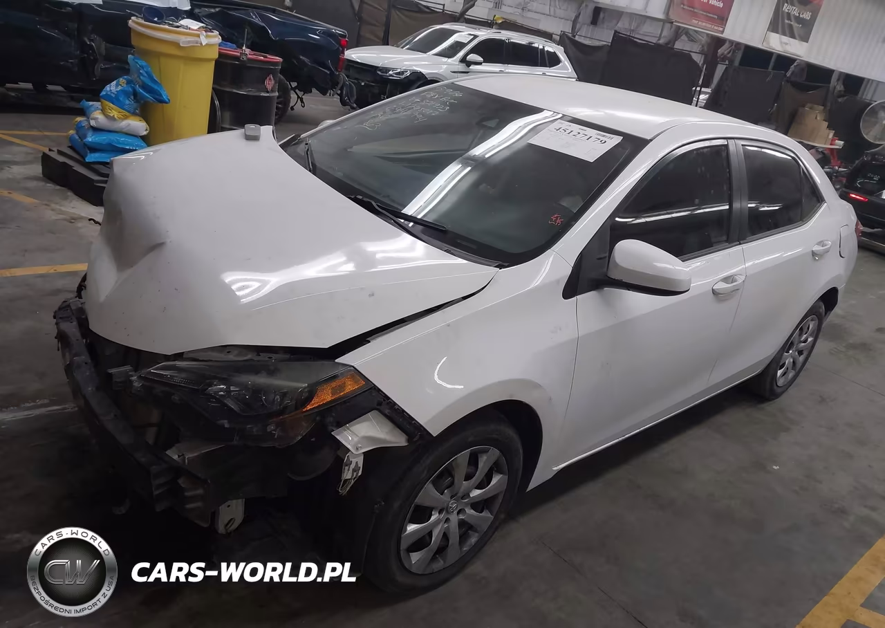 2018 Toyota Corolla L-Le-Xle-Se-Xse VIN:5YFBURHE8JP821923 - 2