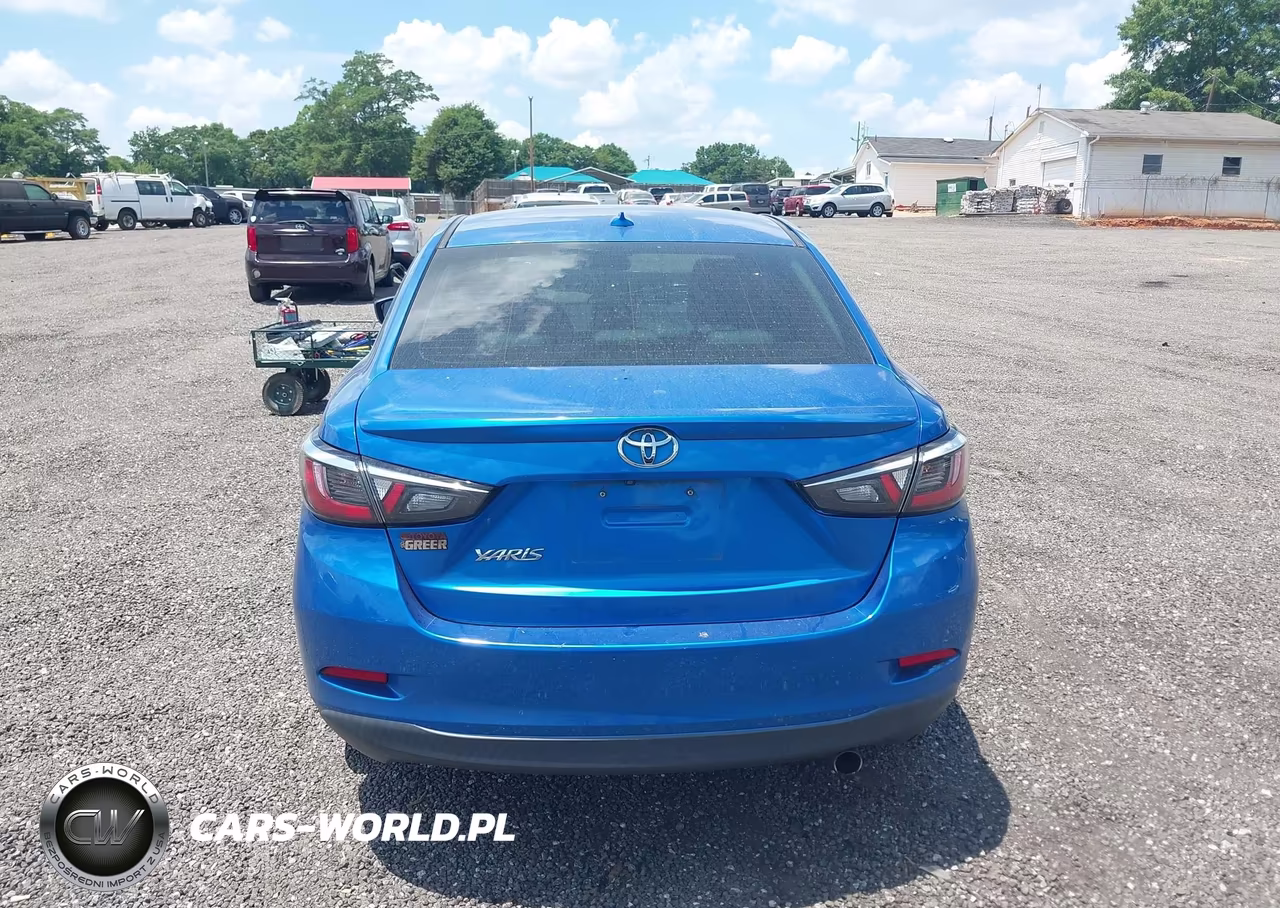 2019 Toyota Yaris Le VIN:3MYDLBYV1KY524661 - 16