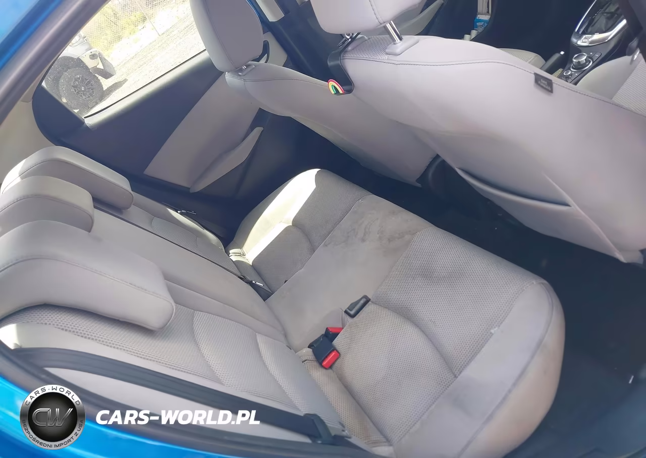 2019 Toyota Yaris Le VIN:3MYDLBYV1KY524661 - 8