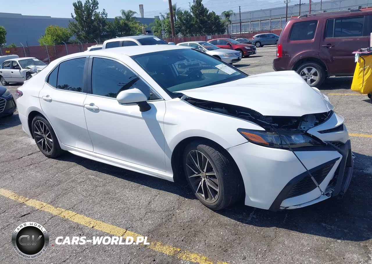 2023 Toyota Camry Se – zdjęcie 1 z 16