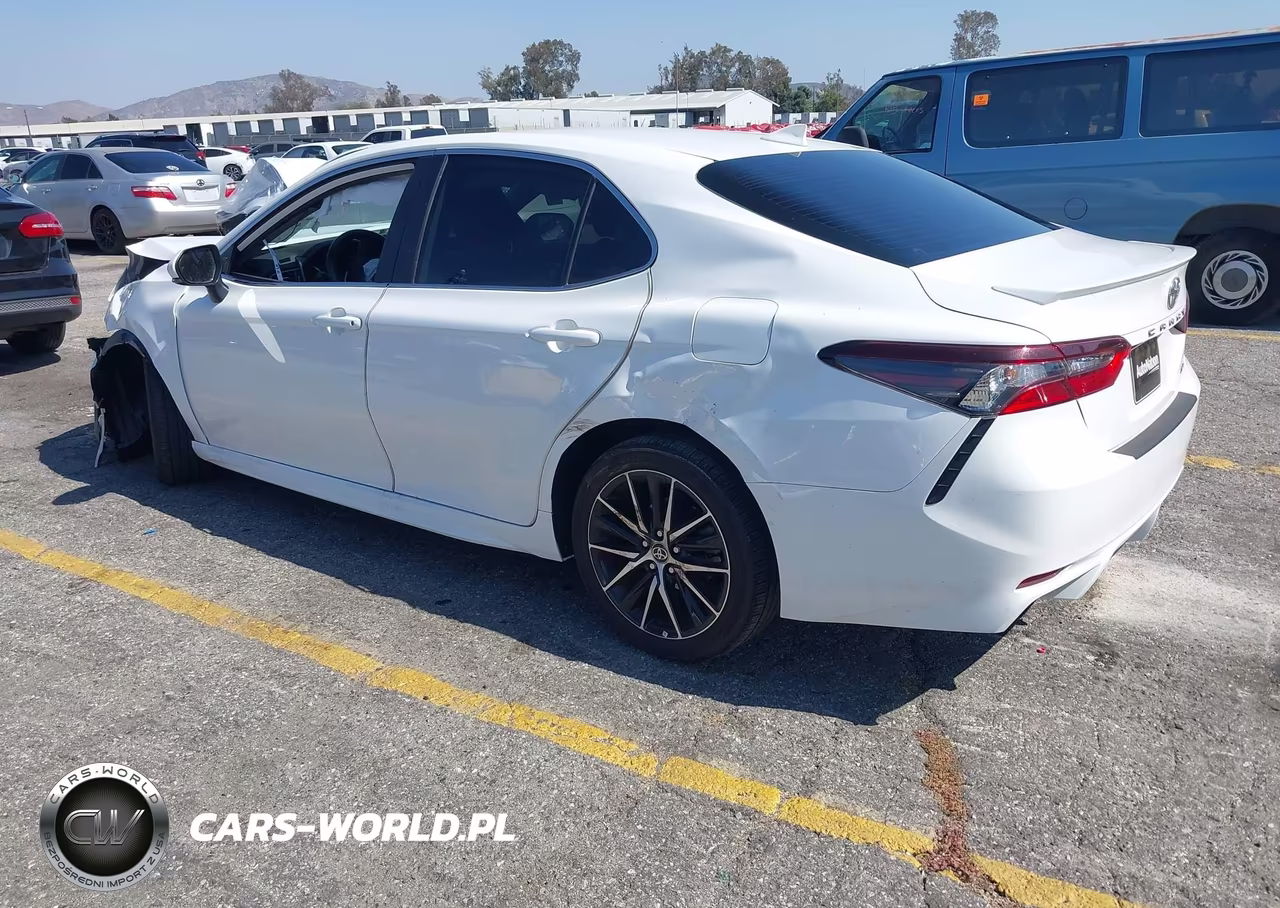 2023 Toyota Camry Se VIN:4T1T11AK4PU813064 - 3