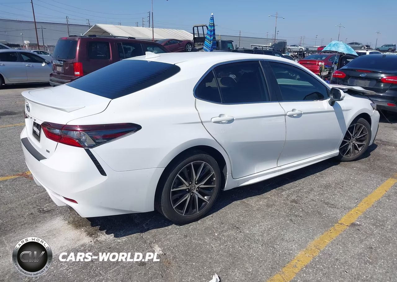2023 Toyota Camry Se VIN:4T1T11AK4PU813064 - 4