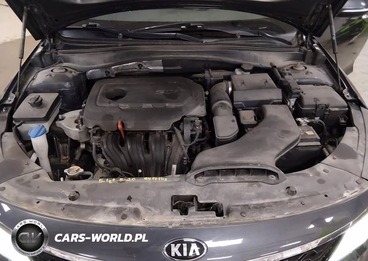 2020 Kia Optima S VIN:5XXGT4L33LG409874 - 10