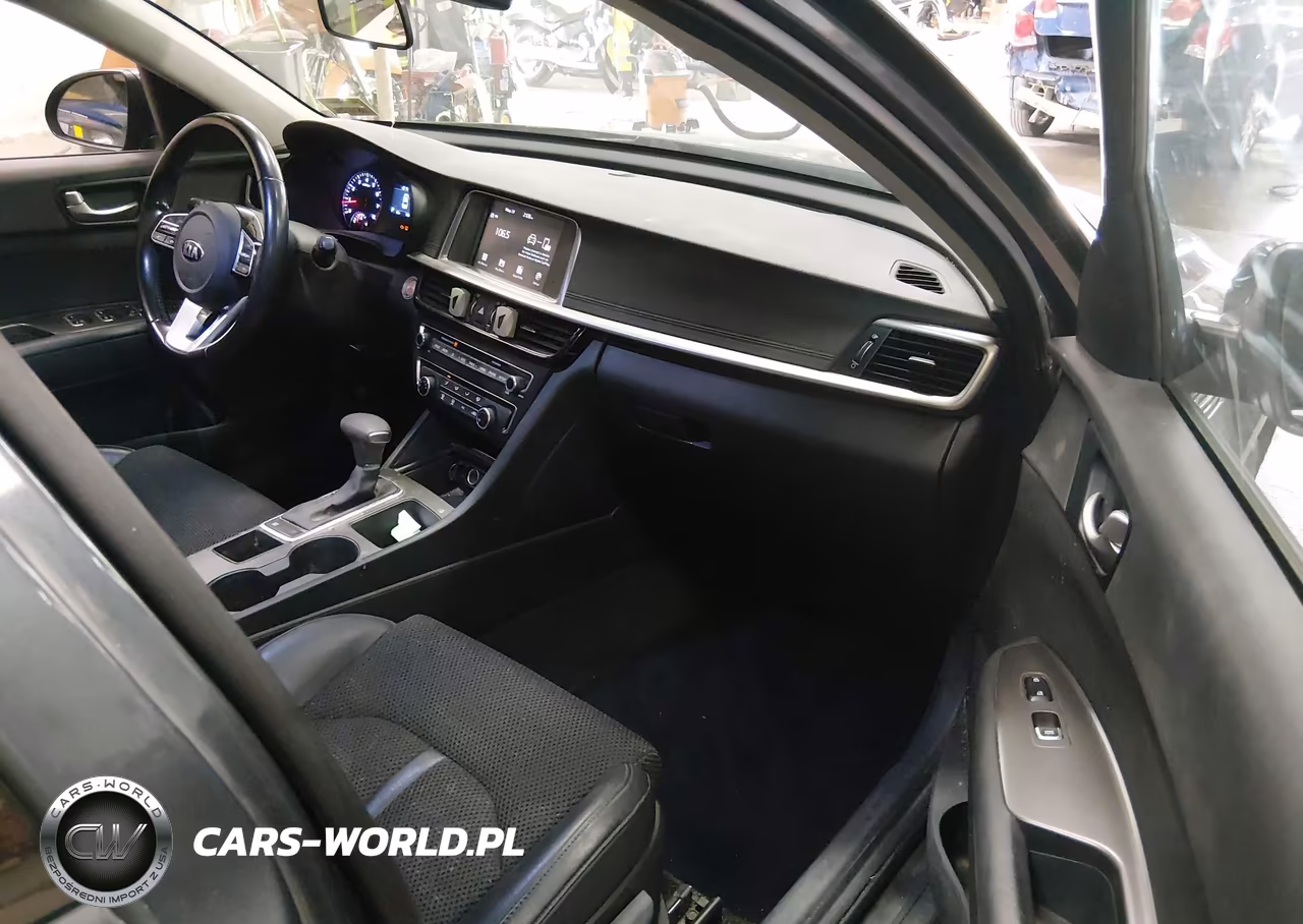 2020 Kia Optima S VIN:5XXGT4L33LG409874 - 5
