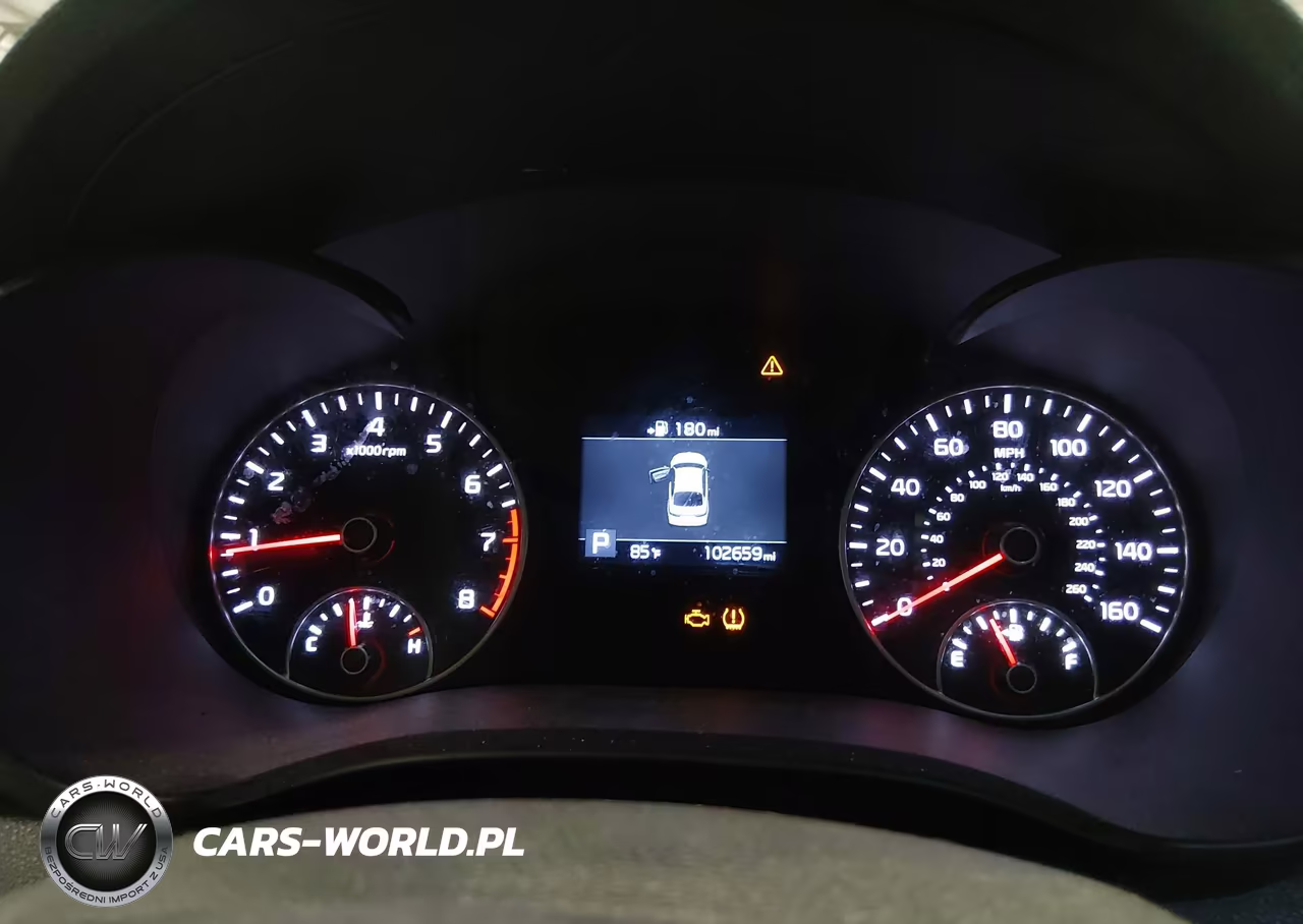 2020 Kia Optima S VIN:5XXGT4L33LG409874 - 7