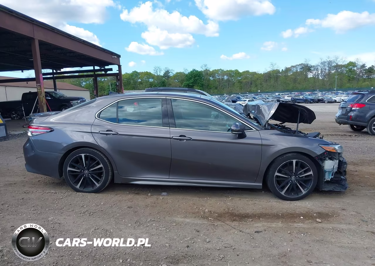 2018 Toyota Camry Xse V6 VIN:4T1BZ1HKXJU002502 - 14