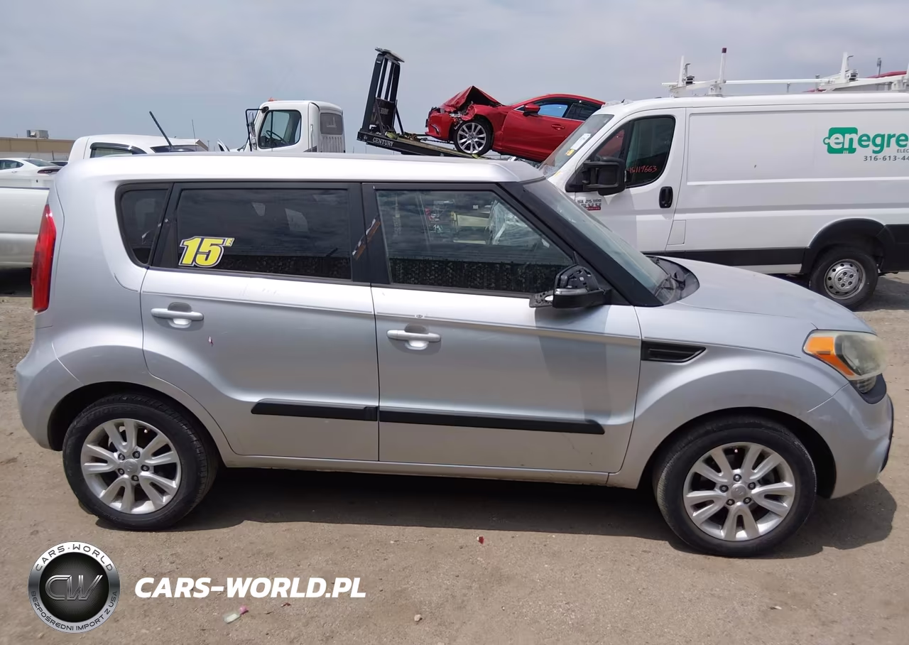 2012 Kia Soul + VIN:KNDJT2A63C7435147 - 13