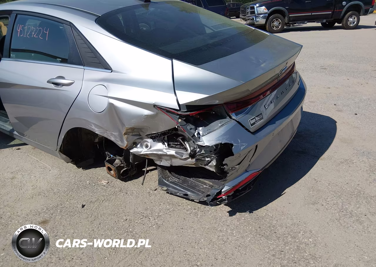 2023 Hyundai Elantra Limited VIN:5NPLP4AG3PH117922 - 6