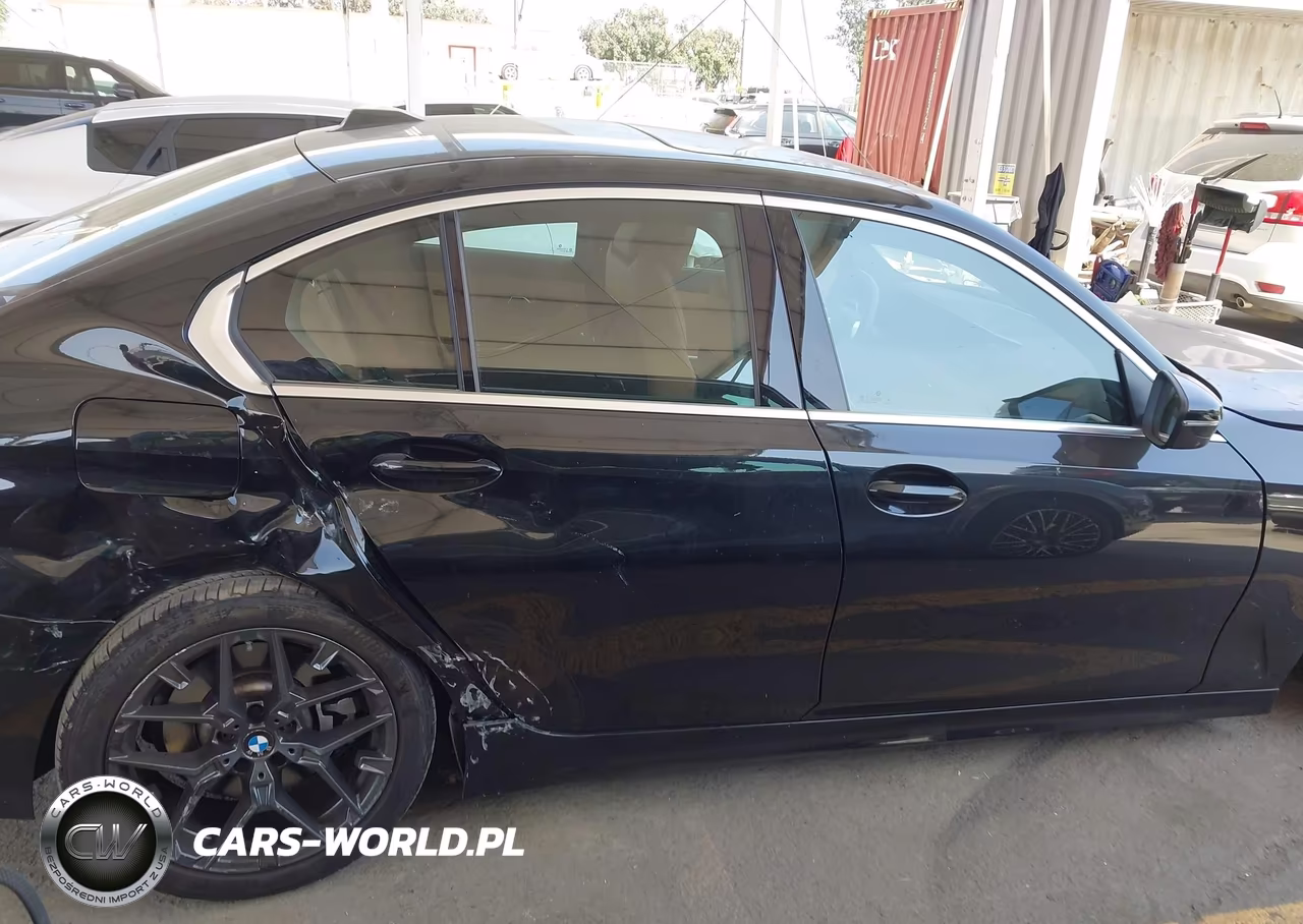 2025 BMW 330I VIN:3MW69CW07S8F28200 - 14
