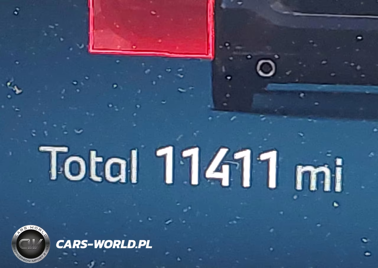 2025 BMW 330I VIN:3MW69CW07S8F28200 - 16