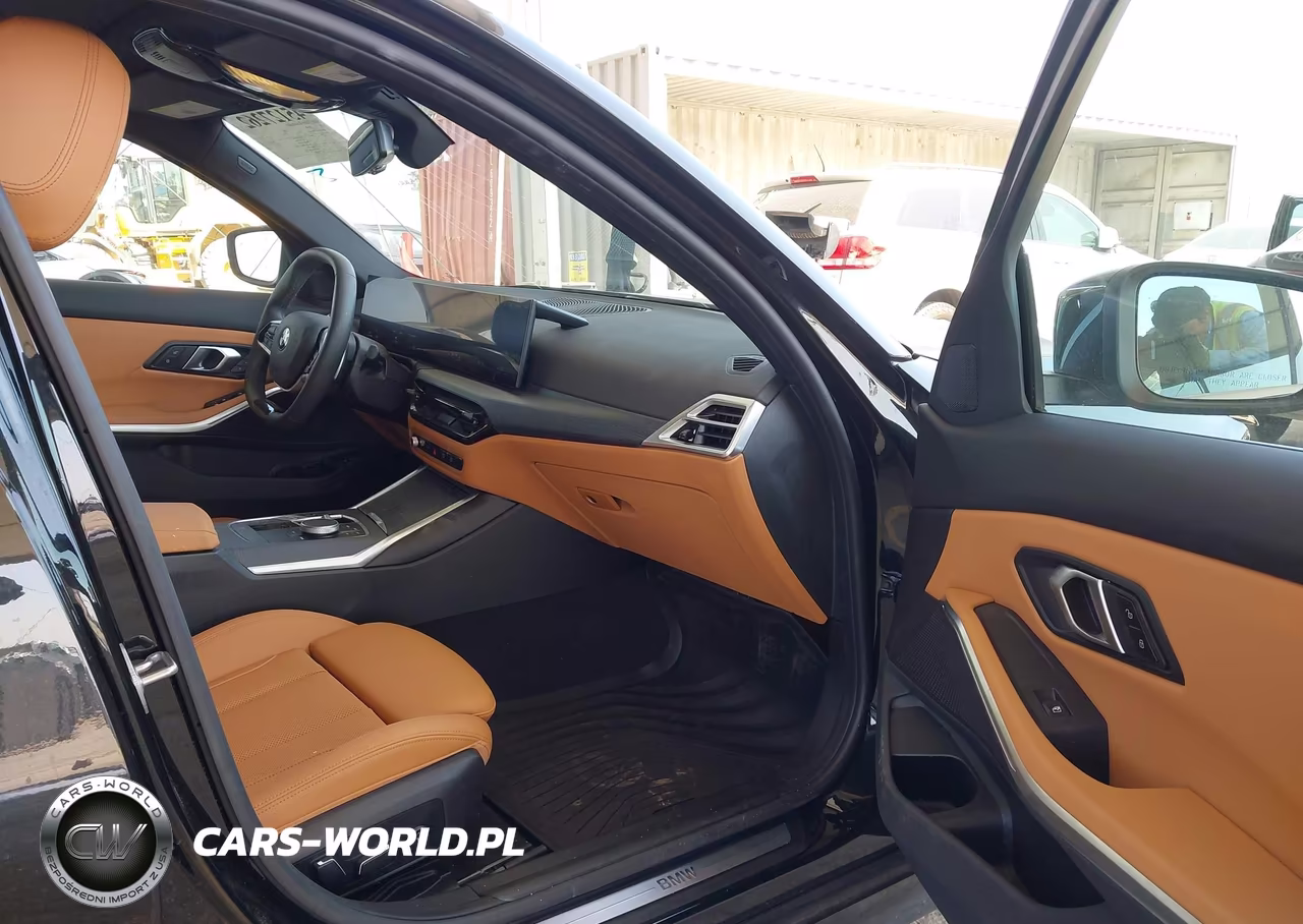 2025 BMW 330I VIN:3MW69CW07S8F28200 - 5