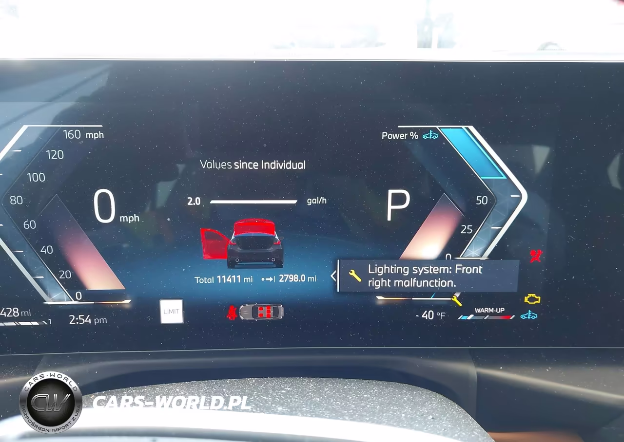 2025 BMW 330I VIN:3MW69CW07S8F28200 - 7