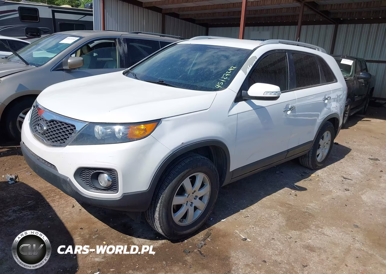 2013 Kia Sorento Lx VIN:5XYKT4A67DG417318 - 2