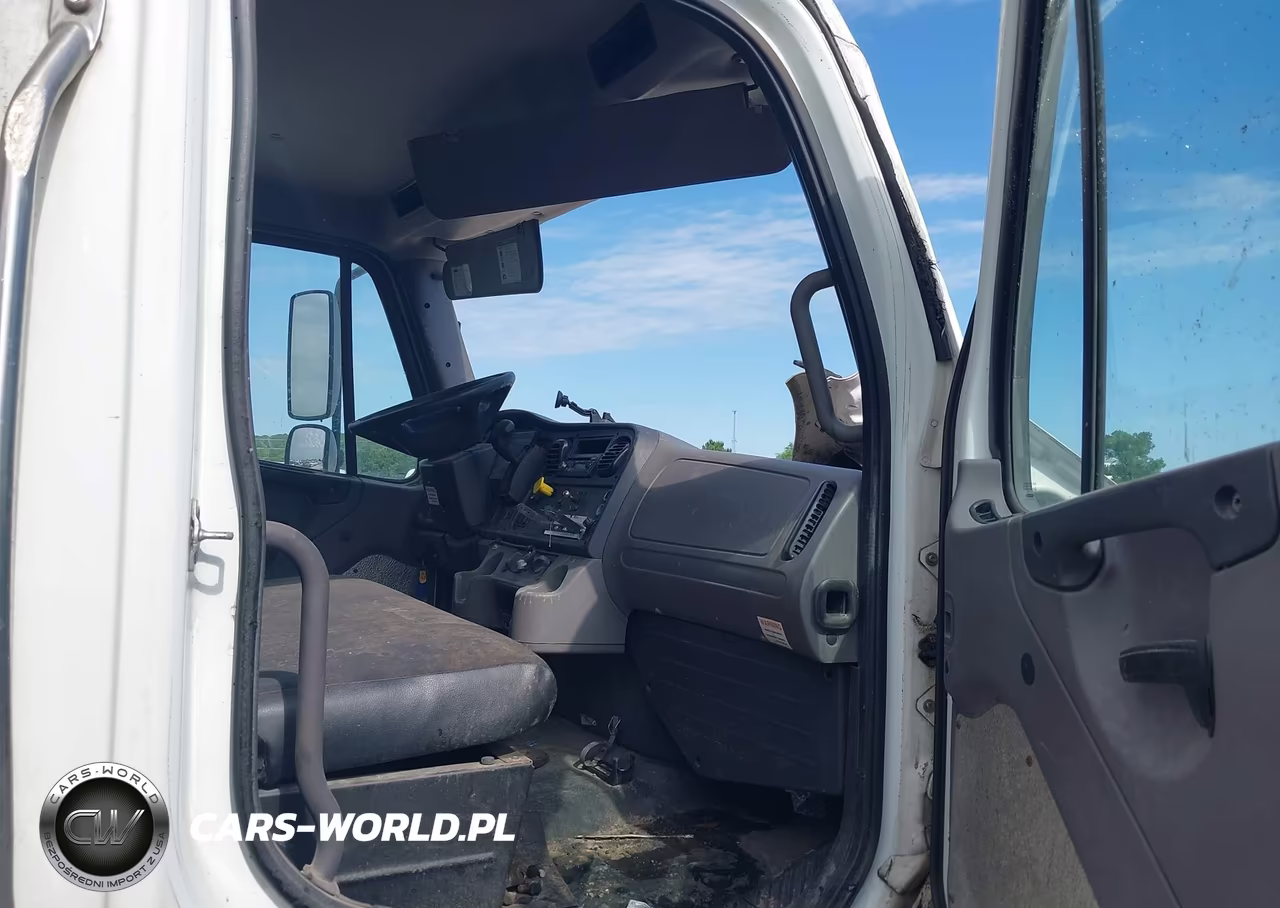 2017 Freightliner M2 106 VIN:3ALACWDT7HDJG5548 - 7