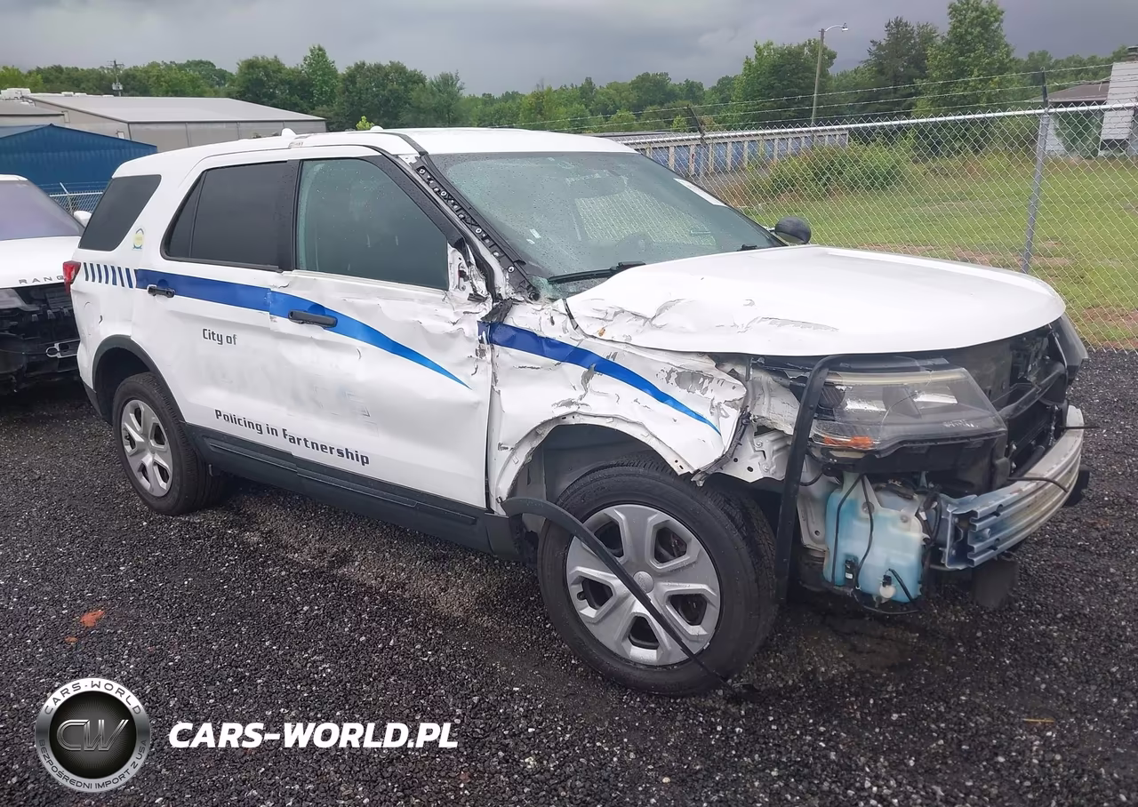 2017 Ford Utility Police Interceptor – zdjęcie 1 z 16