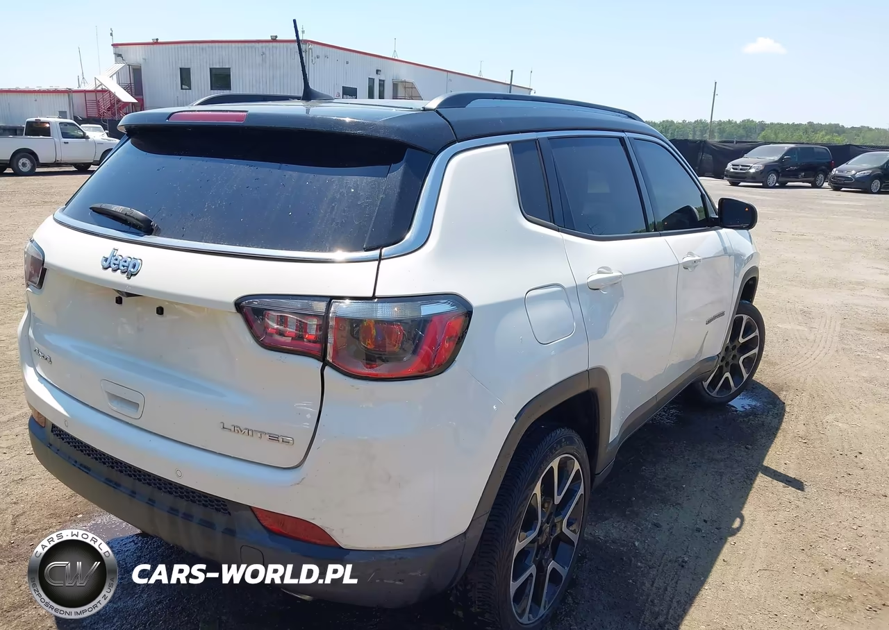 2018 Jeep Compass Limited 4X4 VIN:3C4NJDCB2JT298529 - 4