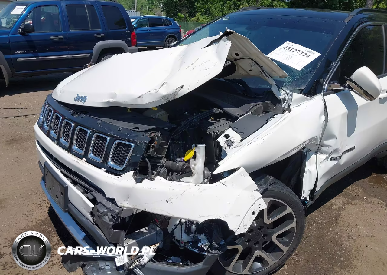 2018 Jeep Compass Limited 4X4 VIN:3C4NJDCB2JT298529 - 6