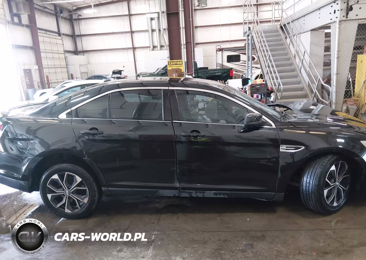 2014 Ford Taurus Sel VIN:1FAHP2H8XEG103905 - 14