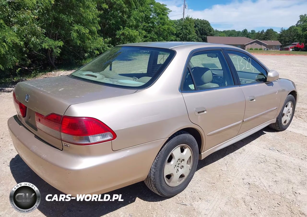 2001 Honda Accord 3.0 Ex VIN:1HGCG16521A081677 - 4