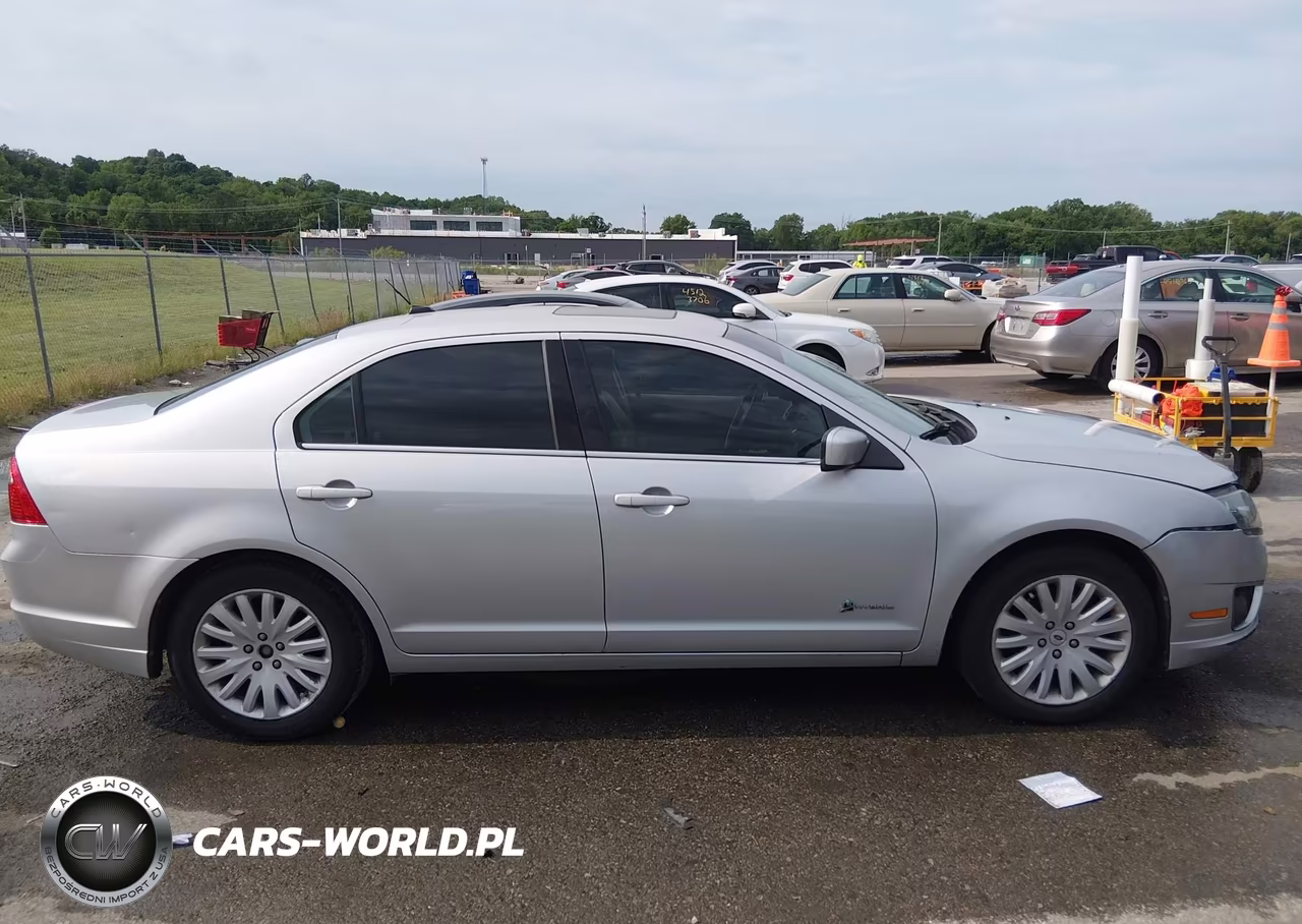 2010 Ford Fusion Hybrid VIN:3FADP0L32AR269837 - 13
