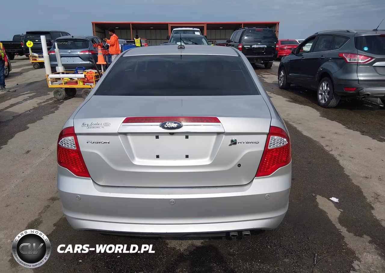 2010 Ford Fusion Hybrid VIN:3FADP0L32AR269837 - 16