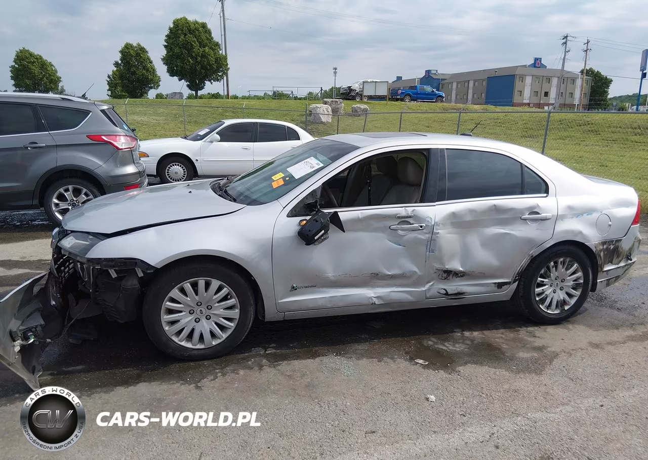 2010 Ford Fusion Hybrid VIN:3FADP0L32AR269837 - 17