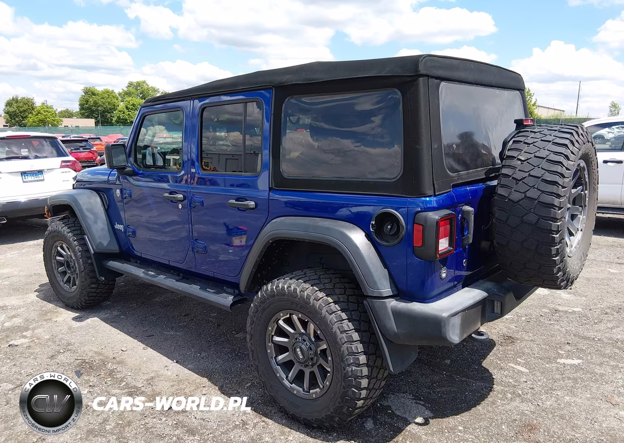 2018 Jeep Wrangler Unlimited Sport S 4X4 VIN:1C4HJXDG4JW284831 - 3