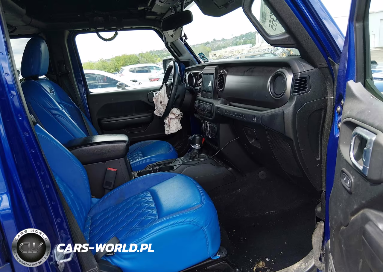 2018 Jeep Wrangler Unlimited Sport S 4X4 VIN:1C4HJXDG4JW284831 - 5