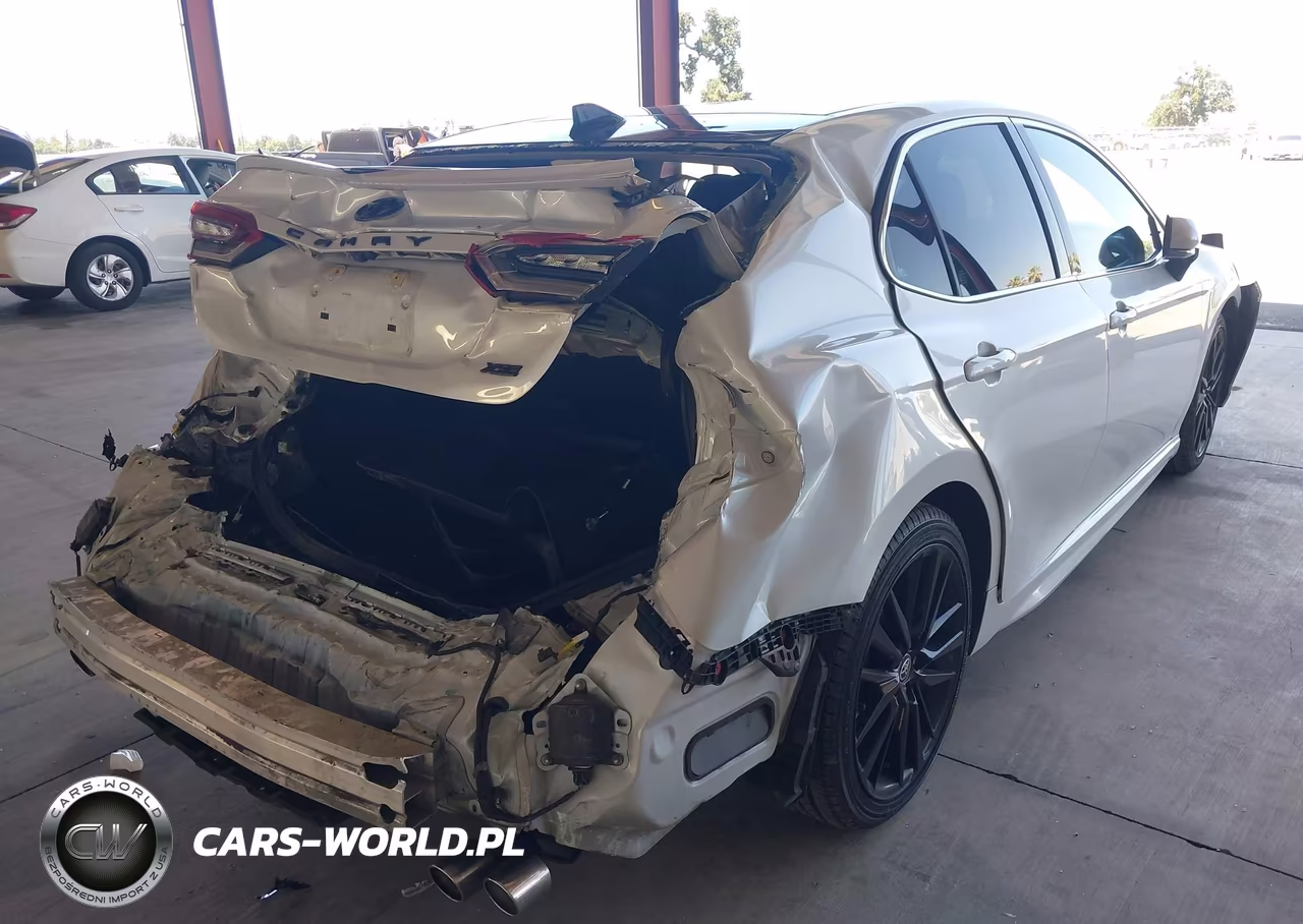 2021 Toyota Camry Xse VIN:4T1K61AK1MU586294 - 4
