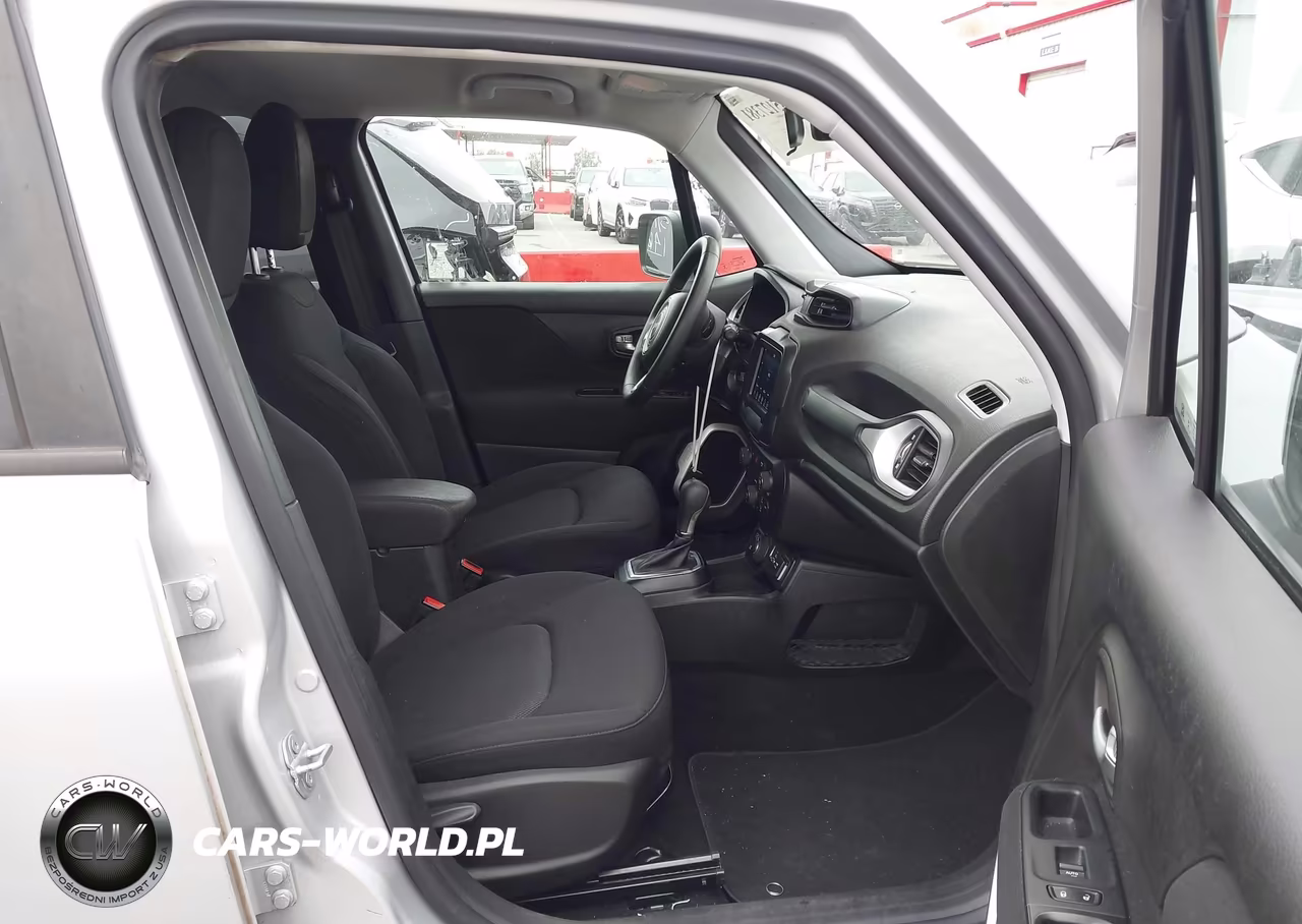 2018 Jeep Renegade Sport 4X4 VIN:ZACCJBAB4JPH29846 - 5