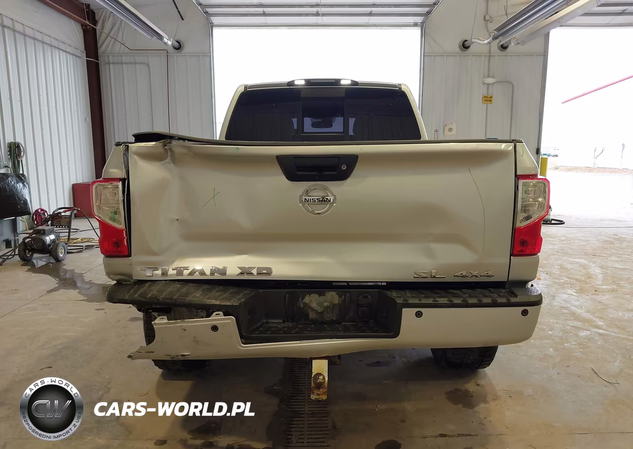 2017 Nissan Titan Xd Sl Diesel VIN:1N6BA1F40HN513380 - 17