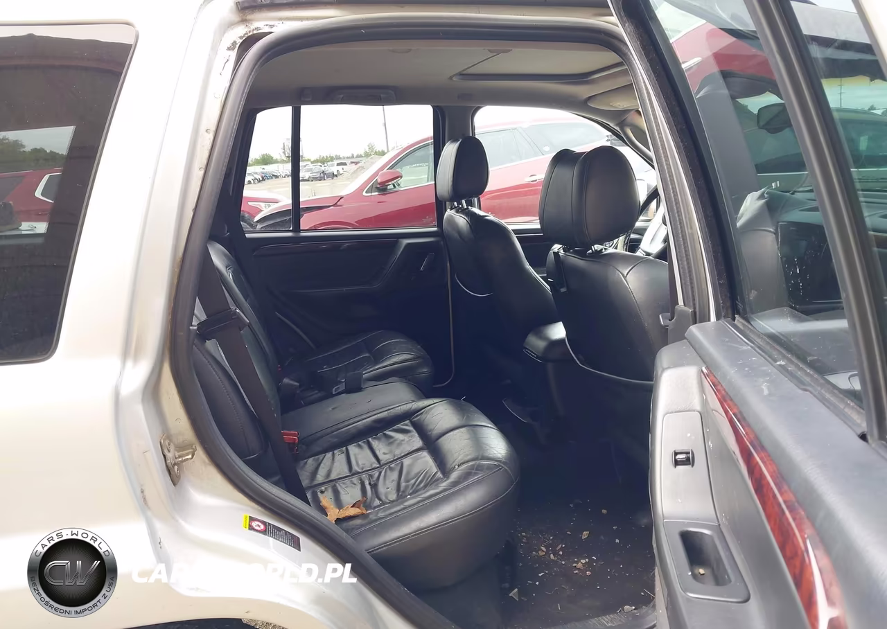 2004 Jeep Grand Cherokee Overland VIN:1J8GW68J44C109345 - 8