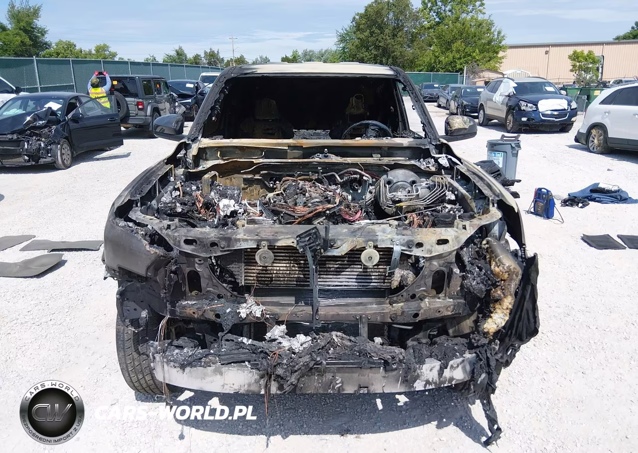 2025 Toyota Tacoma 2Wd Sr5 VIN:3TMKB5FN4SM040505 - 11