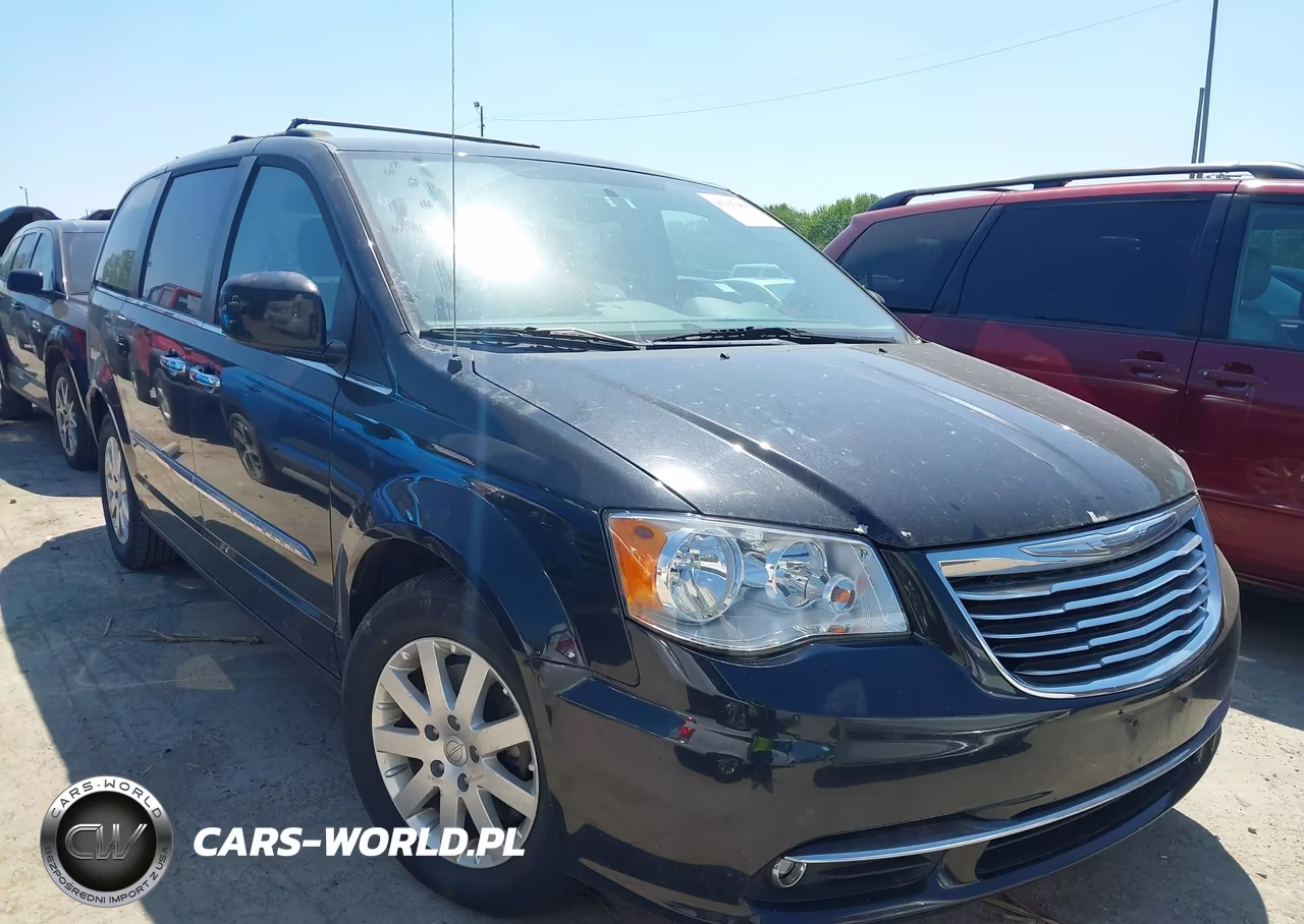 2016 Chrysler Town & Country Touring