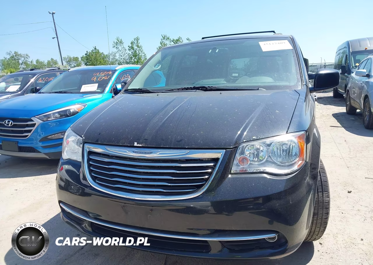 2016 Chrysler Town & Country Touring VIN:2C4RC1BG0GR261286 - 12