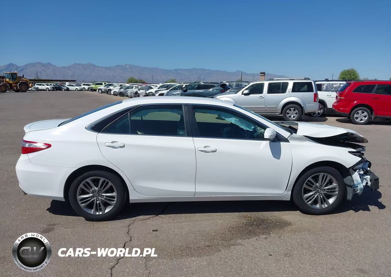 2017 Toyota Camry Se VIN:4T1BF1FKXHU783477 - 14