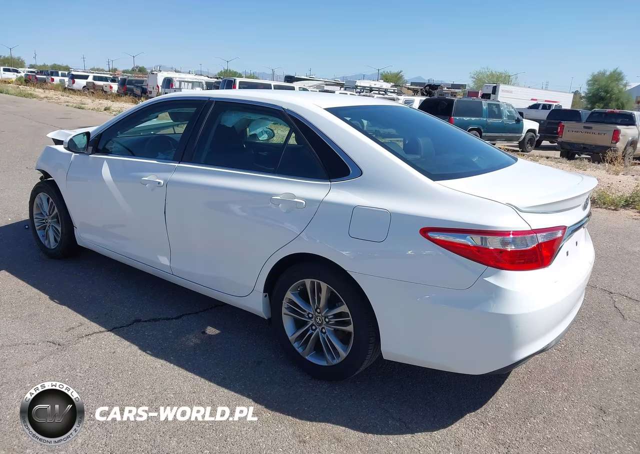 2017 Toyota Camry Se VIN:4T1BF1FKXHU783477 - 3