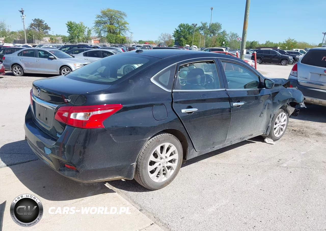 2018 Nissan Sentra Sv VIN:3N1AB7AP3JL659099 - 4