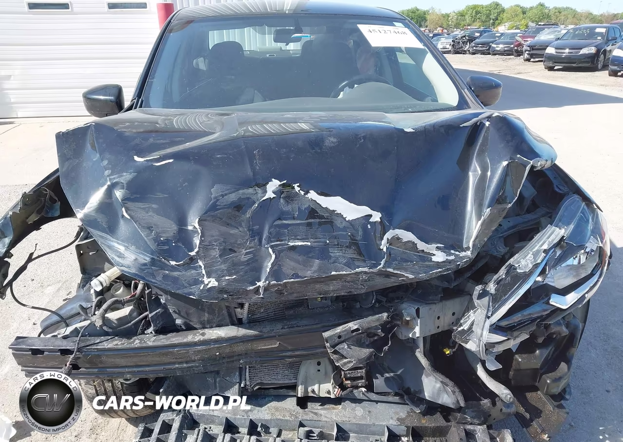 2018 Nissan Sentra Sv VIN:3N1AB7AP3JL659099 - 6
