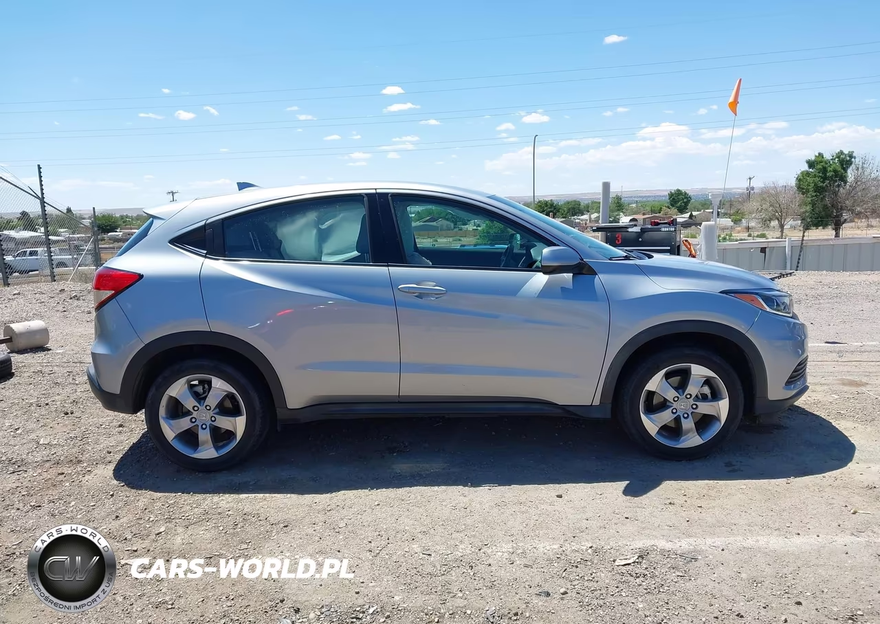 2021 Honda Hr-V Awd Lx VIN:3CZRU6H30MM743476 - 13