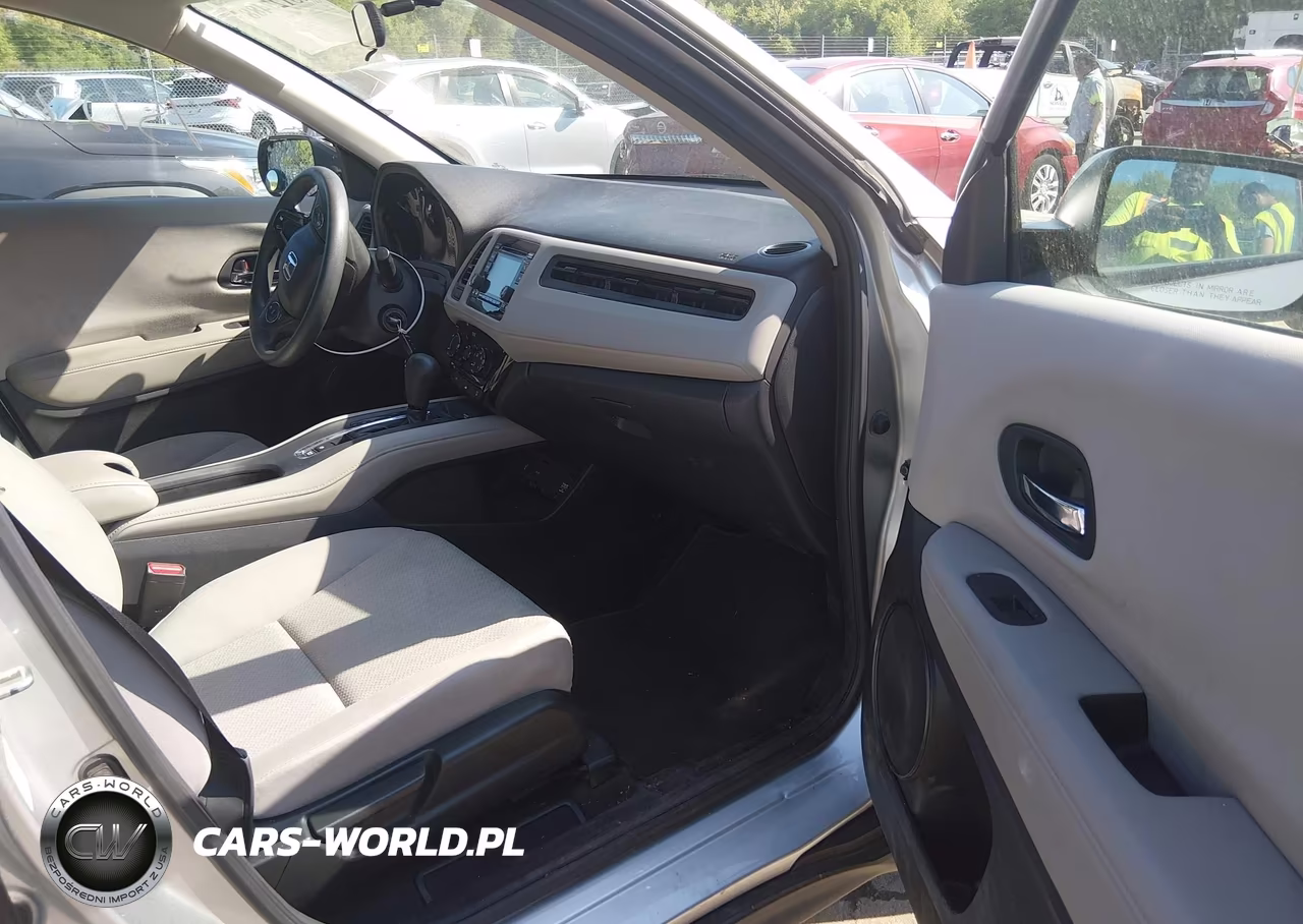2016 Honda Hr-V Lx VIN:3CZRU6H30GM738556 - 5
