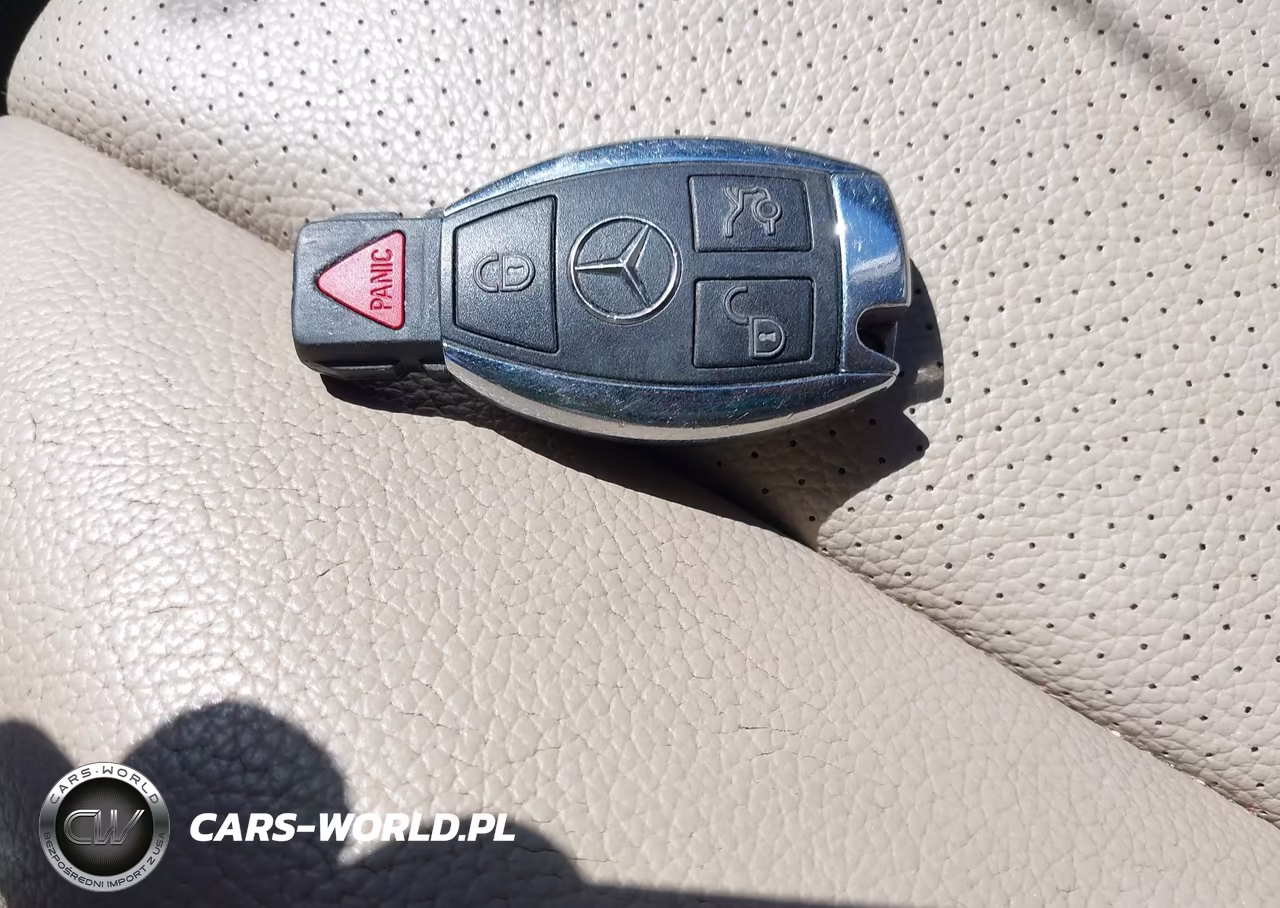 2011 Mercedes-Benz Glk 350 4Matic VIN:WDCGG8HB9BF604770 - 11
