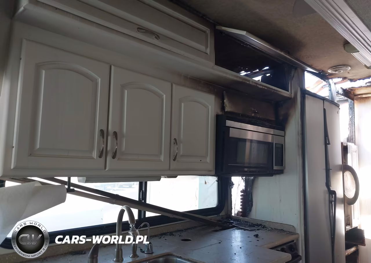 2006 Freightliner Chassis X Line Motor Home VIN:4UZACHCYX6CW73540 - 14