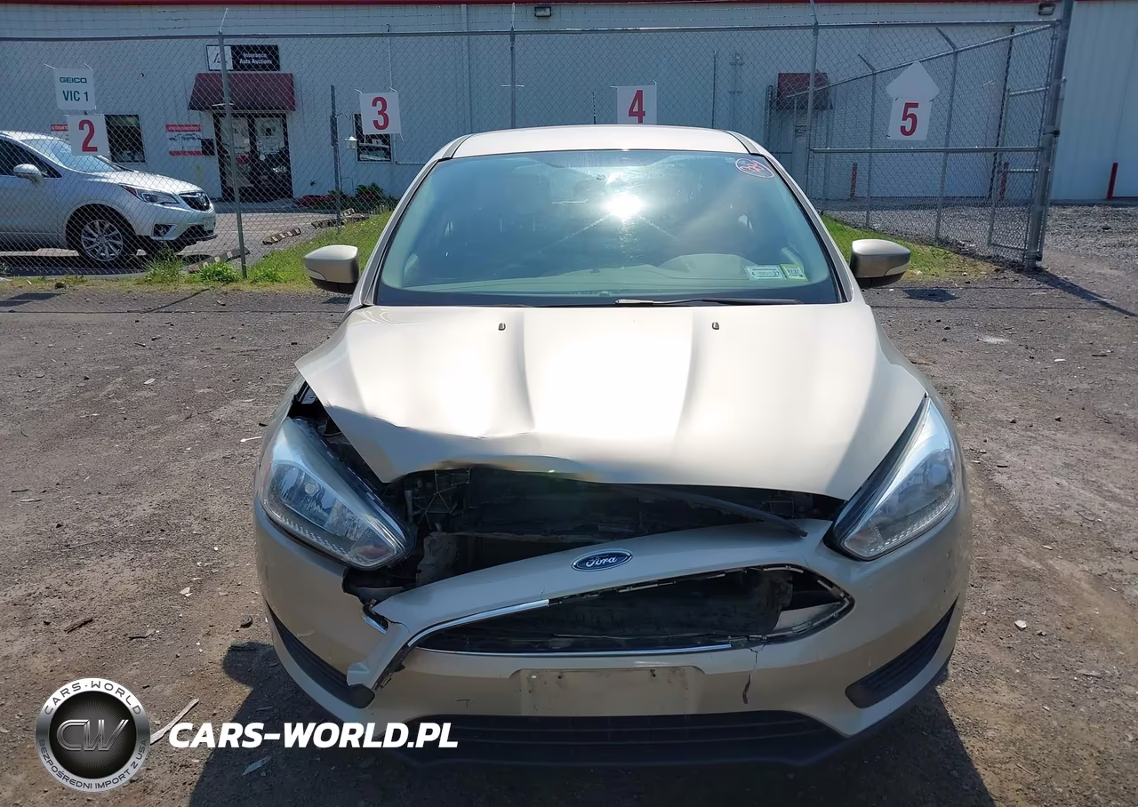 2017 Ford Focus Se VIN:1FADP3K21HL312812 - 12
