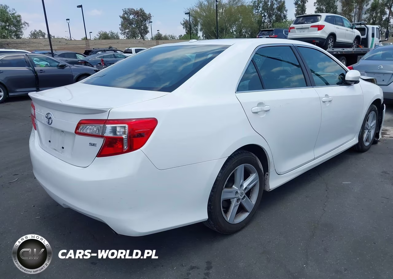 2012 Toyota Camry Se VIN:4T1BF1FK9CU557035 - 4