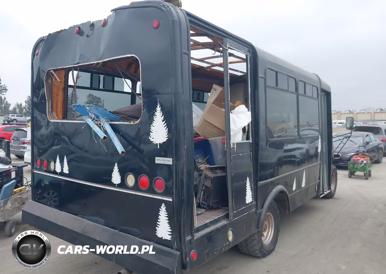 2002 Ford E-450 Cutaway Standard VIN:1FDXE45SX2HA00802 - 4