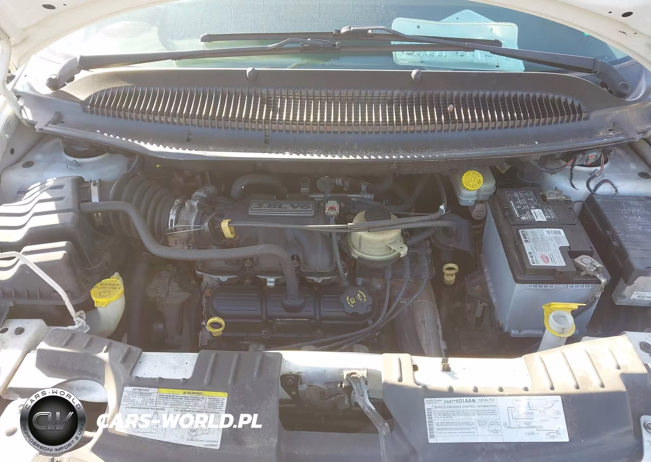 2005 Chrysler Town & Country Limited VIN:2C4GP64L15R222576 - 10